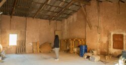 NAVE-COCHERA Y SOLAR EN VENTA