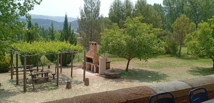 Se vende chalet a 3 km de Riópar